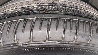 Used 2024 Maruti Suzuki Ciaz Alpha AT Petrol Petrol Automatic tyres RIGHT FRONT TYRE TREAD VIEW