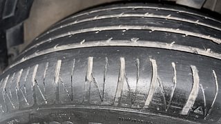 Used 2022 Kia Sonet GTX Plus 1.0 iMT Petrol Manual tyres RIGHT FRONT TYRE TREAD VIEW