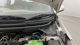 Used 2018 Hyundai Elite i20 [2018-2020] Sportz 1.2 Petrol Manual engine ENGINE LEFT SIDE HINGE & APRON VIEW