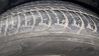 Used 2014 Maruti Suzuki Celerio VXI AMT Petrol Automatic tyres RIGHT FRONT TYRE TREAD VIEW