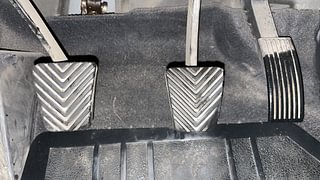 Used 2018 Hyundai Elite i20 [2018-2020] Sportz 1.2 Petrol Manual interior PEDALS VIEW
