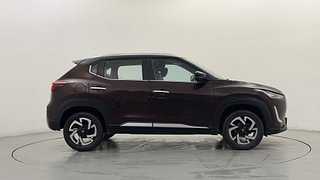 Used 2022 Nissan Magnite XV Premium Petrol Manual exterior RIGHT SIDE VIEW