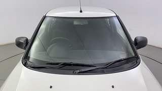 Used 2011 Maruti Suzuki Swift [2007-2011] VXi Petrol Manual exterior FRONT WINDSHIELD VIEW