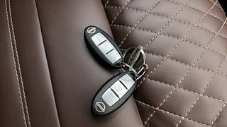 Used 2022 Nissan Magnite XV Premium Petrol Manual extra CAR KEY VIEW