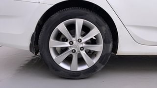 Used 2013 Hyundai Verna [2011-2015] Fluidic 1.6 CRDi SX Diesel Manual tyres RIGHT REAR TYRE RIM VIEW
