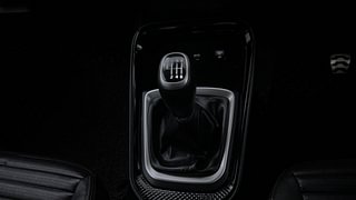 Used 2022 Kia Sonet GTX Plus 1.0 iMT Petrol Manual interior GEAR  KNOB VIEW