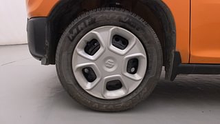 Used 2021 Maruti Suzuki S-Presso VXI Petrol Manual tyres LEFT FRONT TYRE RIM VIEW