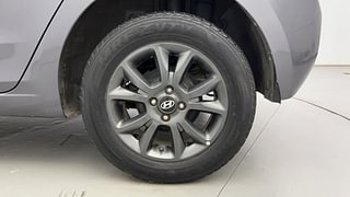 Used 2018 Hyundai Elite i20 [2018-2020] Asta 1.2 Petrol Manual tyres LEFT REAR TYRE RIM VIEW
