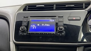 Used 2016 Honda City V Petrol Manual top_features Integrated (in-dash) music system