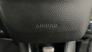 Used 2018 Ford EcoSport [2017-2020] Titanium + 1.5L Ti-VCT AT Petrol Automatic top_features Airbags