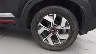 Used 2022 Kia Sonet GTX Plus 1.0 iMT Petrol Manual tyres LEFT REAR TYRE RIM VIEW