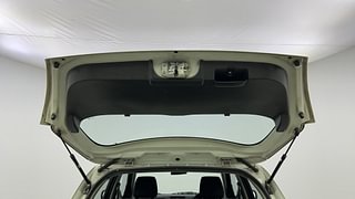 Used 2011 Maruti Suzuki Swift [2007-2011] VXi Petrol Manual interior DICKY DOOR OPEN VIEW