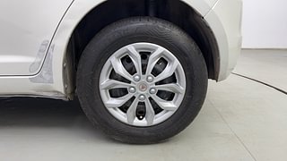 Used 2011 Maruti Suzuki Swift [2007-2011] VXi Petrol Manual tyres LEFT REAR TYRE RIM VIEW
