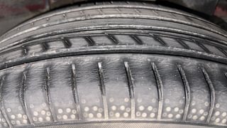 Used 2015 Hyundai Elite i20 [2014-2018] Sportz 1.2 Petrol Manual tyres LEFT REAR TYRE TREAD VIEW