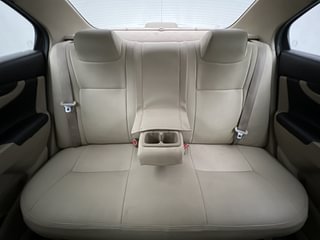 Used 2015 Maruti Suzuki Ciaz [2014-2017] ZXi Petrol Manual interior REAR SEAT CONDITION VIEW