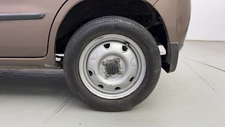 Used 2012 Maruti Suzuki Estilo [2009-2014] LXi Petrol Manual tyres LEFT REAR TYRE RIM VIEW