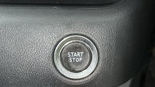 Used 2022 Nissan Magnite XV Premium Petrol Manual top_features Keyless start