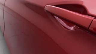 Used 2018 Tata Tiago [2016-2020] Revotron XZ Petrol Manual dents MINOR DENT