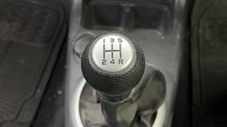 Used 2011 Maruti Suzuki Swift [2007-2011] VXi Petrol Manual interior GEAR  KNOB VIEW