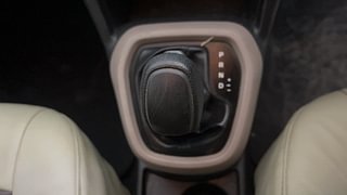 Used 2016 Hyundai Grand i10 [2013-2017] Magna AT 1.2 Kappa VTVT Petrol Automatic interior GEAR  KNOB VIEW