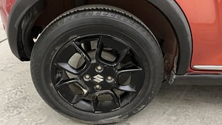 Used 2017 Maruti Suzuki Ignis [2017-2020] Zeta AMT Petrol Dual Tone Petrol Automatic tyres RIGHT REAR TYRE RIM VIEW