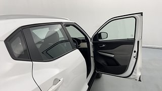Used 2022 Nissan Magnite XL Petrol Manual interior RIGHT FRONT DOOR OPEN VIEW