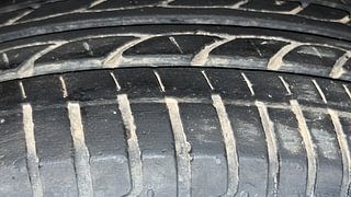 Used 2016 Honda City V Petrol Manual tyres LEFT FRONT TYRE TREAD VIEW
