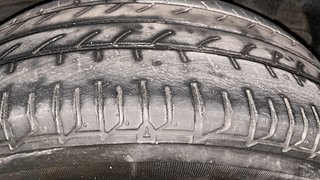 Used 2015 Hyundai Elite i20 [2014-2018] Asta 1.2 Petrol Manual tyres LEFT REAR TYRE TREAD VIEW
