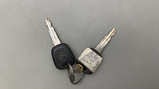 Used 2016 Maruti Suzuki Alto 800 [2012-2016] Lxi Petrol Manual extra CAR KEY VIEW