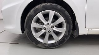 Used 2013 Hyundai Verna [2011-2015] Fluidic 1.6 CRDi SX Diesel Manual tyres LEFT FRONT TYRE RIM VIEW