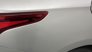 Used 2017 Hyundai Verna SX (O) 1.6 VTVT AT Petrol Automatic dents MINOR SCRATCH