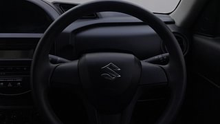 Used 2021 Maruti Suzuki S-Presso VXI Petrol Manual top_features Airbags