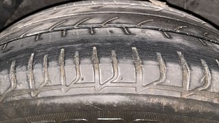 Used 2015 Hyundai Elite i20 [2014-2018] Asta 1.2 Petrol Manual tyres RIGHT REAR TYRE TREAD VIEW