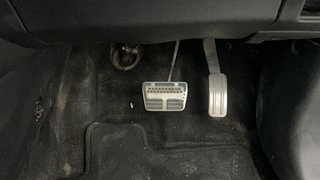 Used 2018 Ford EcoSport [2017-2020] Titanium + 1.5L Ti-VCT AT Petrol Automatic interior PEDALS VIEW