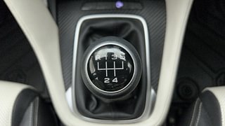 Used 2022 MG Motors Astor Sharp EX 1.5 MT Petrol Manual interior GEAR  KNOB VIEW