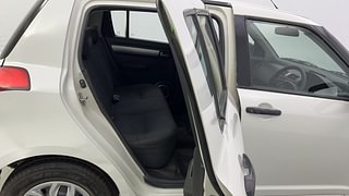 Used 2011 Maruti Suzuki Swift [2007-2011] VXi Petrol Manual interior RIGHT SIDE REAR DOOR CABIN VIEW