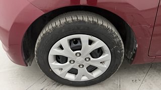 Used 2016 Hyundai Grand i10 [2013-2017] Magna AT 1.2 Kappa VTVT Petrol Automatic tyres LEFT FRONT TYRE RIM VIEW