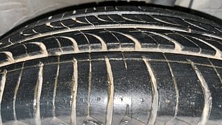 Used 2018 Hyundai Elite i20 [2018-2020] Sportz 1.2 Petrol Manual tyres RIGHT FRONT TYRE TREAD VIEW