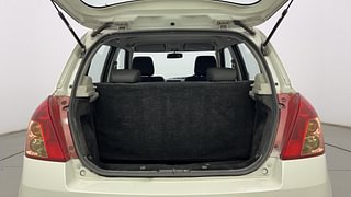Used 2011 Maruti Suzuki Swift [2007-2011] VXi Petrol Manual interior DICKY INSIDE VIEW
