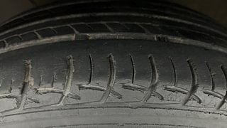 Used 2018 Hyundai Elite i20 [2018-2020] Asta 1.2 Petrol Manual tyres LEFT FRONT TYRE TREAD VIEW