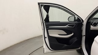 Used 2022 MG Motors Astor Sharp EX 1.5 MT Petrol Manual interior LEFT FRONT DOOR OPEN VIEW