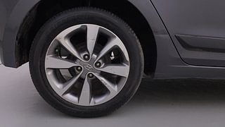Used 2015 Hyundai Elite i20 [2014-2018] Asta 1.2 Petrol Manual tyres RIGHT REAR TYRE RIM VIEW