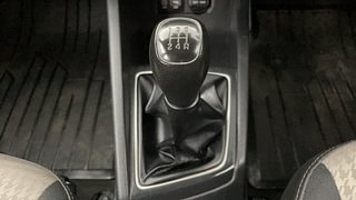Used 2018 Hyundai Elite i20 [2018-2020] Sportz 1.2 Petrol Manual interior GEAR  KNOB VIEW