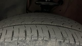 Used 2017 Maruti Suzuki Ignis [2017-2020] Zeta AMT Petrol Dual Tone Petrol Automatic tyres LEFT FRONT TYRE TREAD VIEW