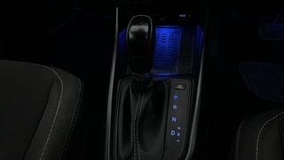 Used 2023 Hyundai New i20 Asta (O) 1.2 IVT Petrol Automatic interior GEAR  KNOB VIEW