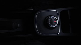 Used 2022 Renault Kwid 1.0 RXT AMT SCE Petrol Automatic interior GEAR  KNOB VIEW