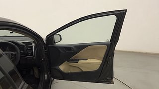 Used 2016 Honda City SV Petrol Manual interior RIGHT FRONT DOOR OPEN VIEW