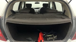 Used 2011 Hyundai i20 [2008-2012] Sportz 1.2 Petrol Manual interior DICKY INSIDE VIEW