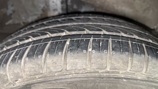 Used 2022 Honda Jazz ZX CVT Petrol Automatic tyres RIGHT REAR TYRE TREAD VIEW