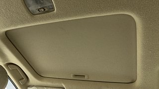 Used 2022 Honda Jazz ZX CVT Petrol Automatic top_features Sunroof